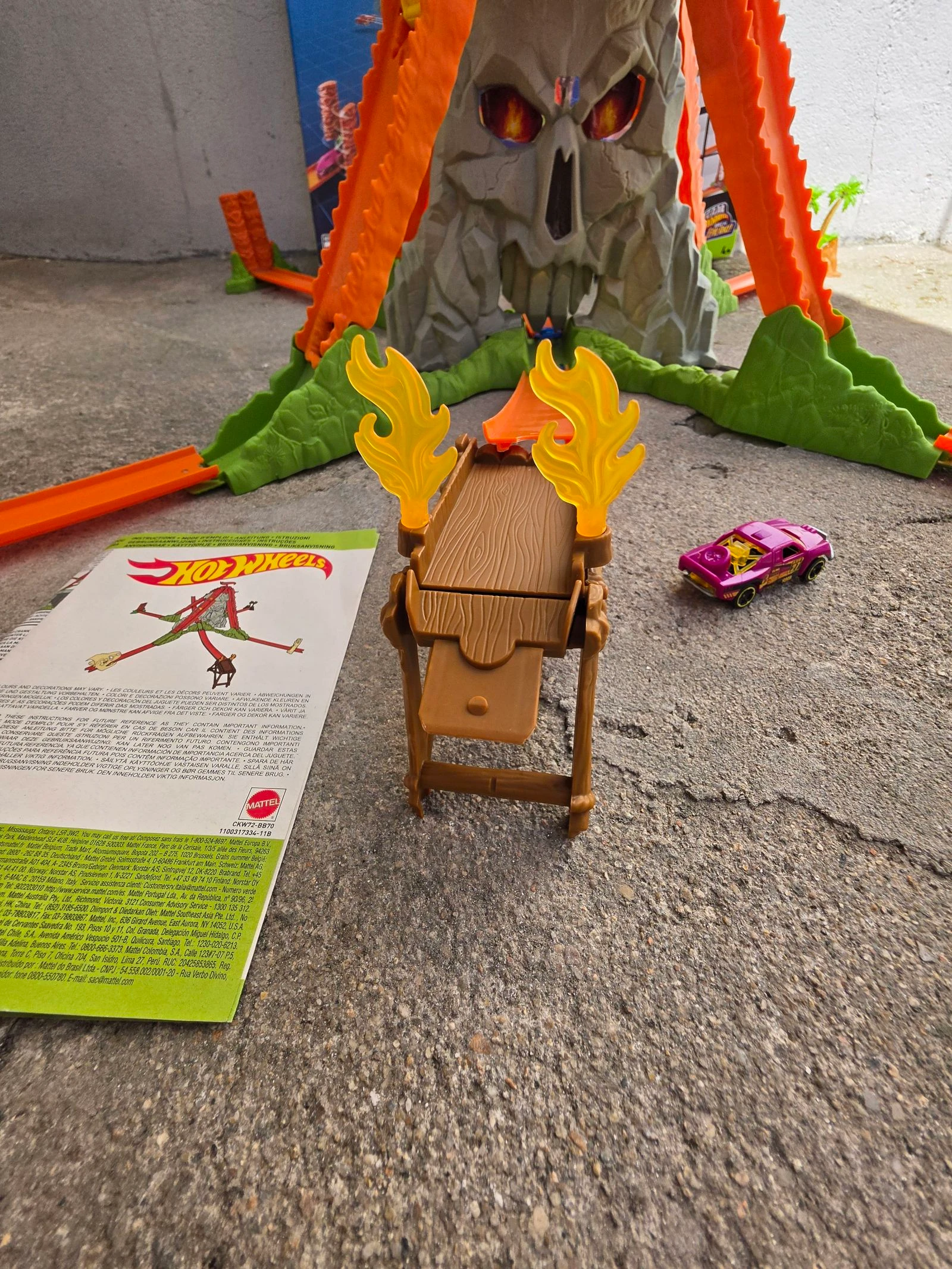 Pista Hot Wheels Volcano Blast  (Supervolcán – photo 5